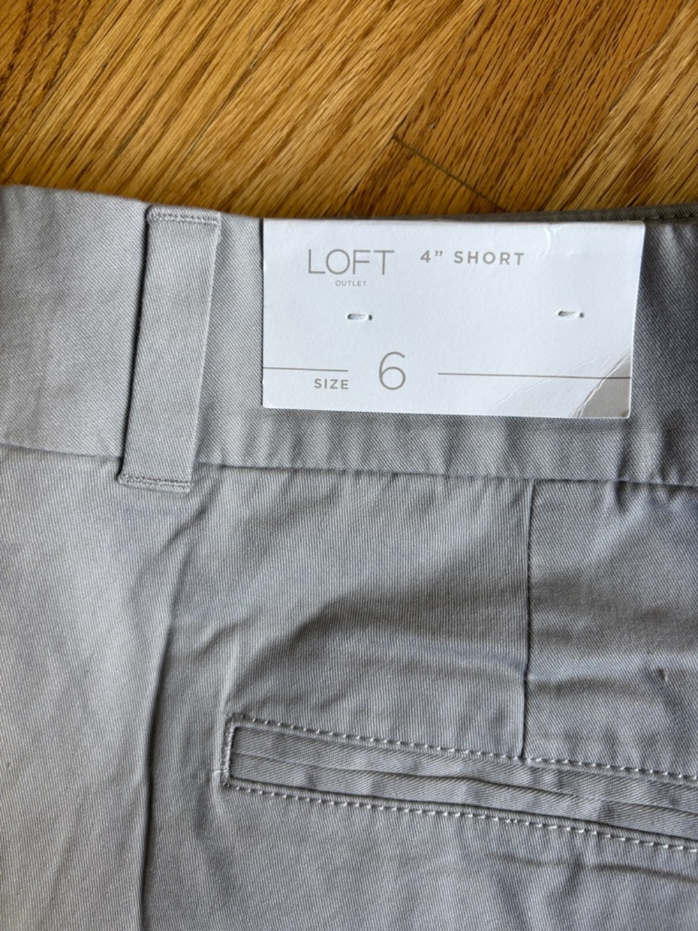 LOFT size 6 4” inseamLight Gray Tailored Cotton-Blend Shorts - Picture 3 of 4